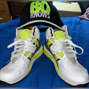 Nike Air Trainer SC High-10.5 men’s associated with Bo Jackson!